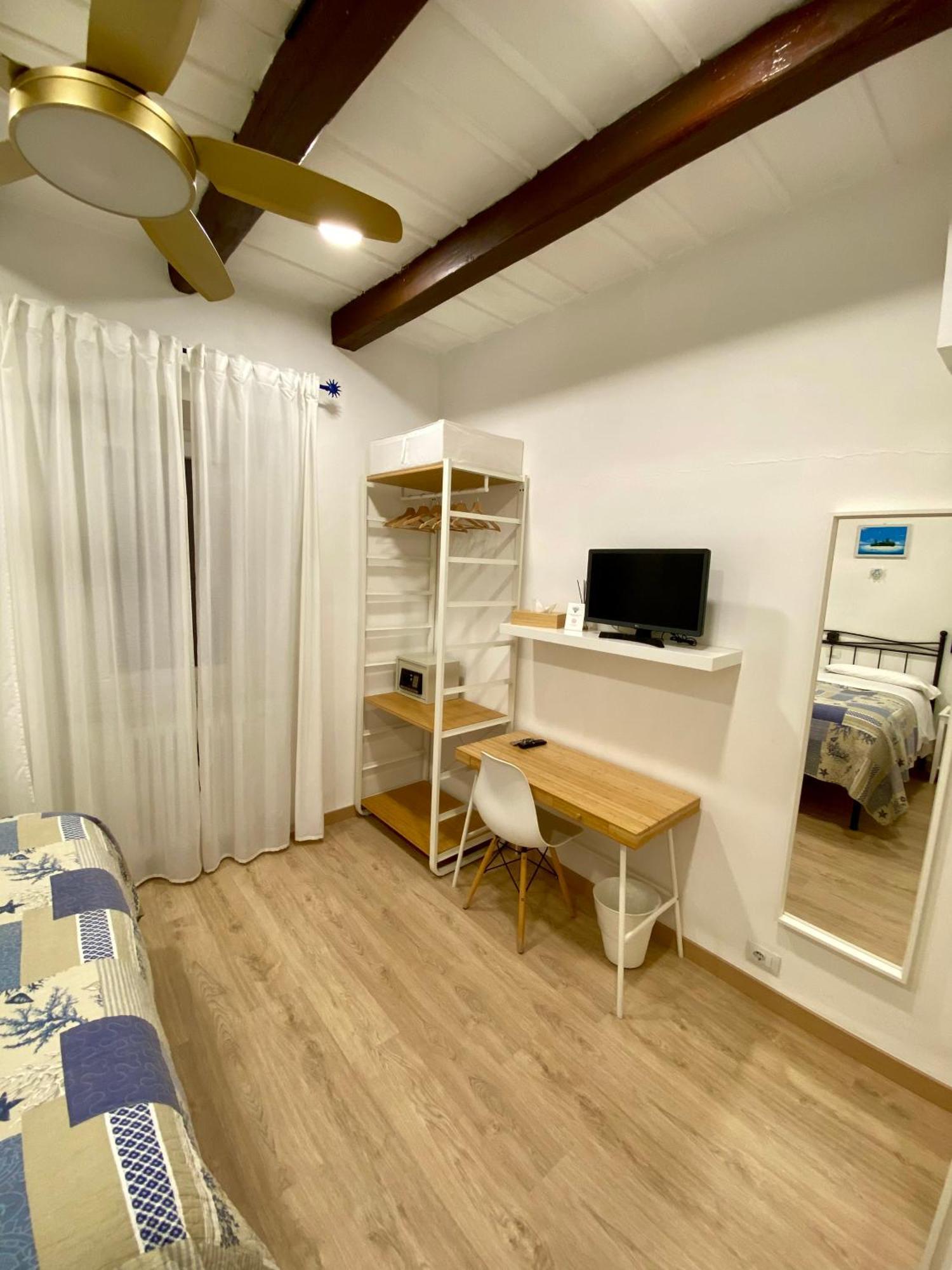 Zimmer Camere Сіроло Екстер'єр фото