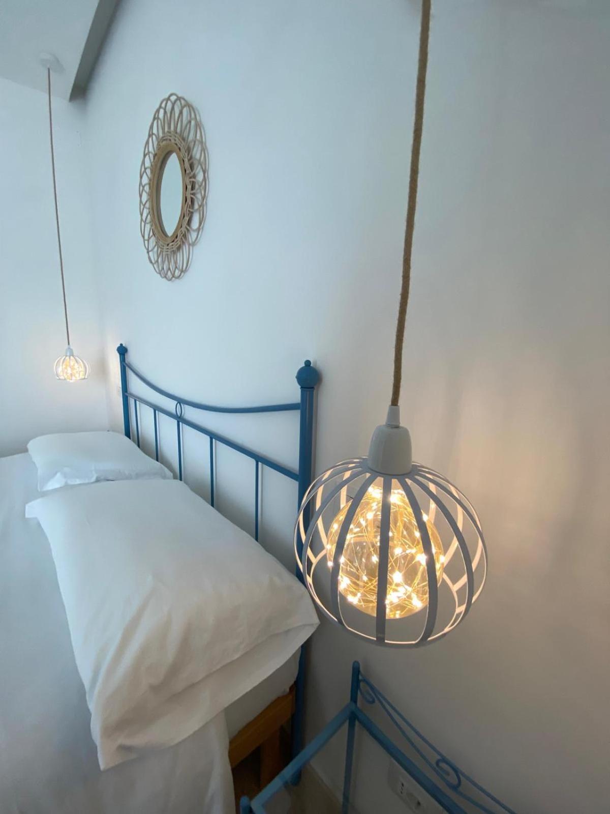 Zimmer Camere Сіроло Екстер'єр фото
